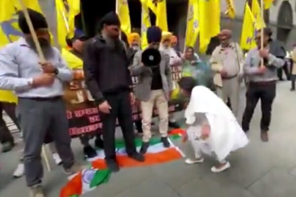 Brave Indian Woman Confronts Pro-Khalistan Protesters Outside Indian High Commission, London