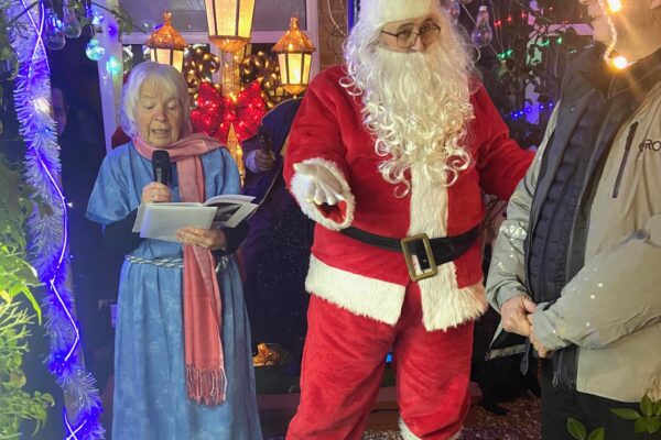 A Bright Tradition Continues: Andover Malayalee James Saviour Hosts 2025 Christmas Lights Switch-On