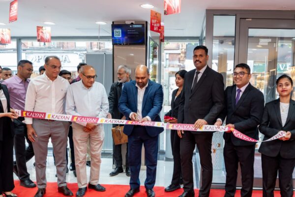 Kalyan Jewellers Opens Showroom in London